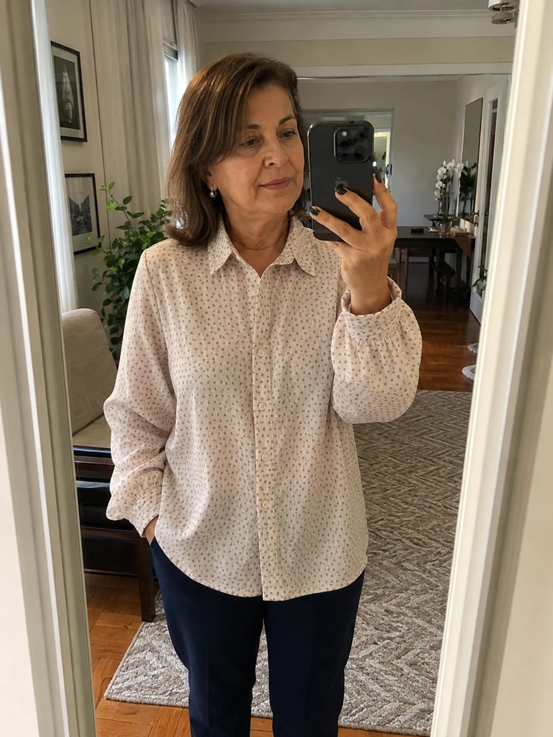 Cliente usando a Camisa Liz que costurou
